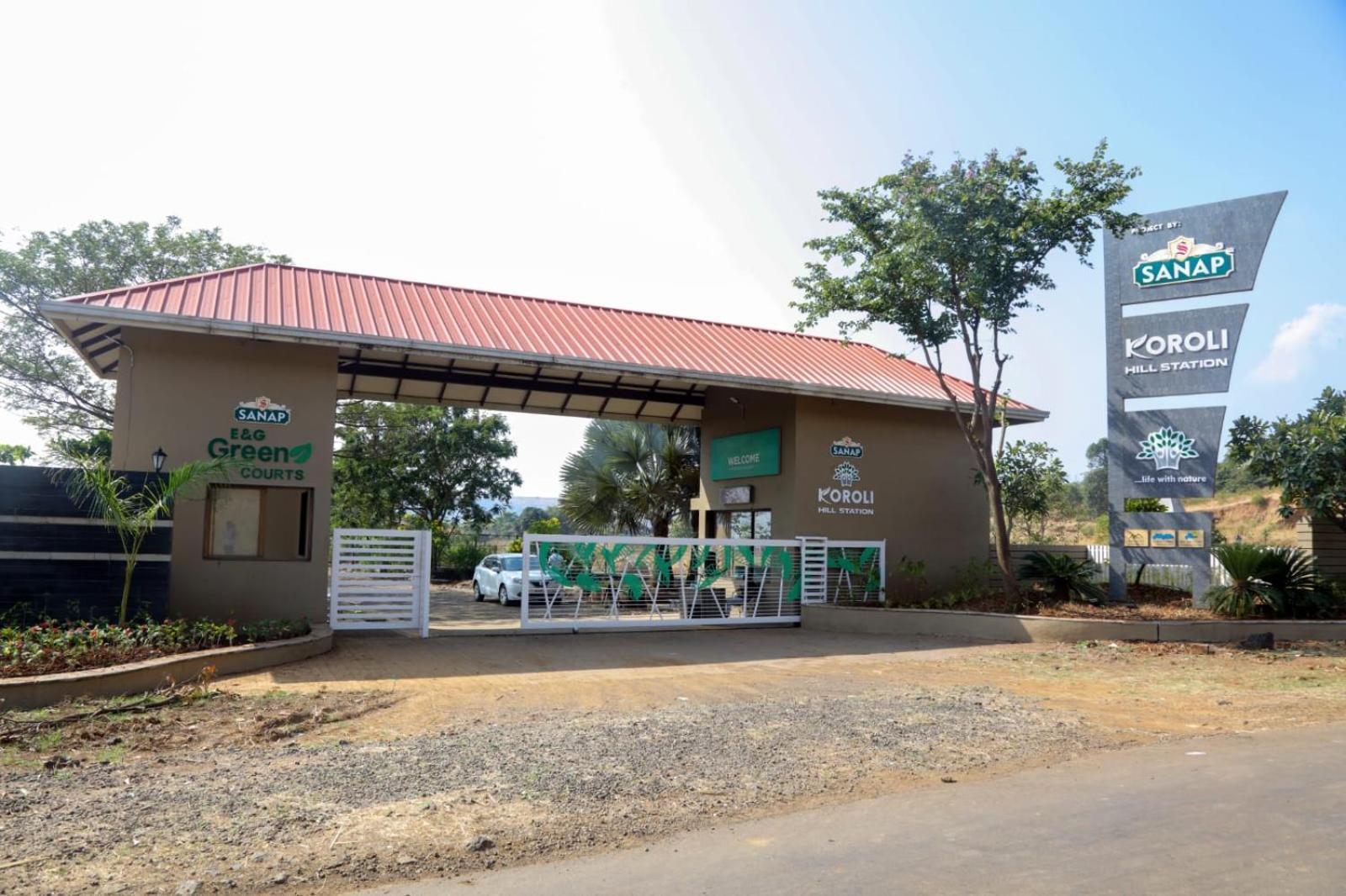 E&G Green Courts Resort At Koroli Hill Station Nashik Exterior photo